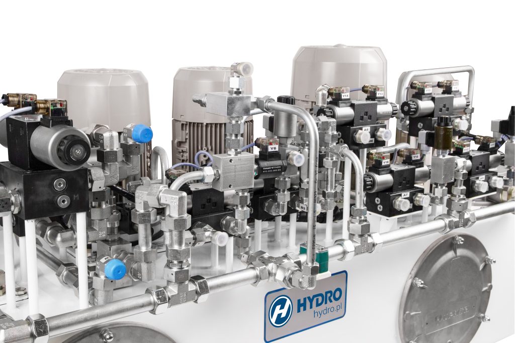 Zasilacze i układy hydrauliczne